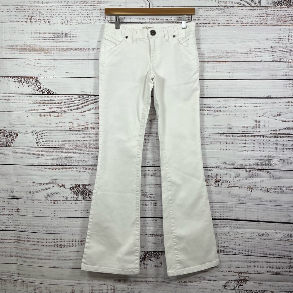 Metro 7 White Denim Flared Jeans